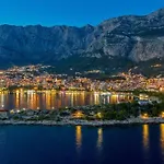 Apartment Town And