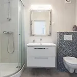 Апартаменти Town And Experience *